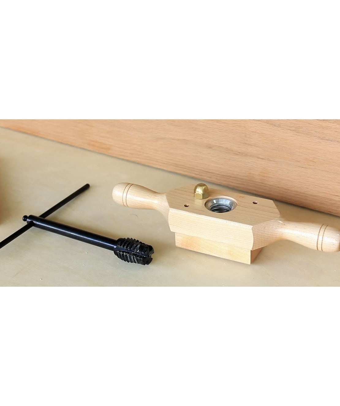 ערכת הברזה לעץ1.25”, 6 שיניים לאינץ