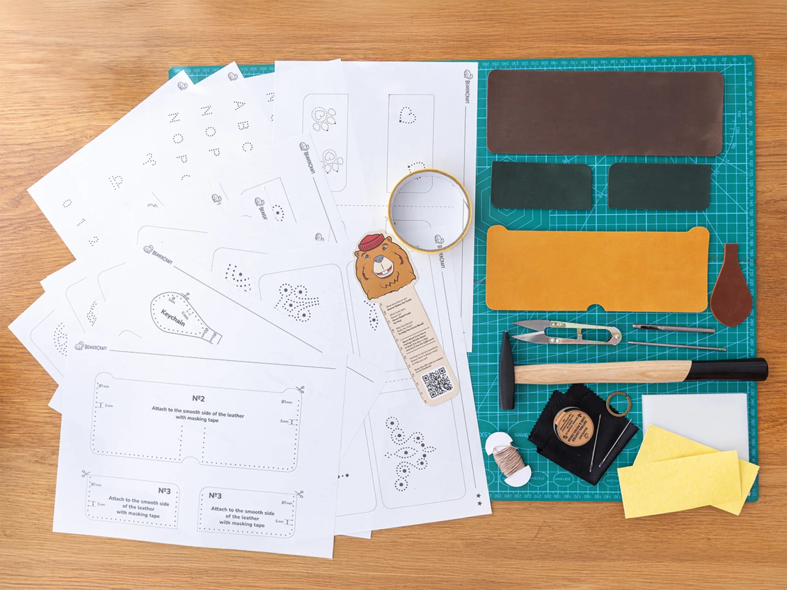 ערכת יצירה בעור, ארנק - BEAVERCRAFT DIY WALLET