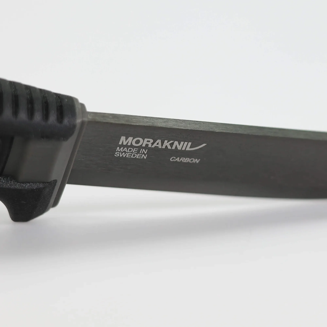 סכין מורה-קניב אמברג מושחרת -MORAKNIV AMBERG BLACK SKIES