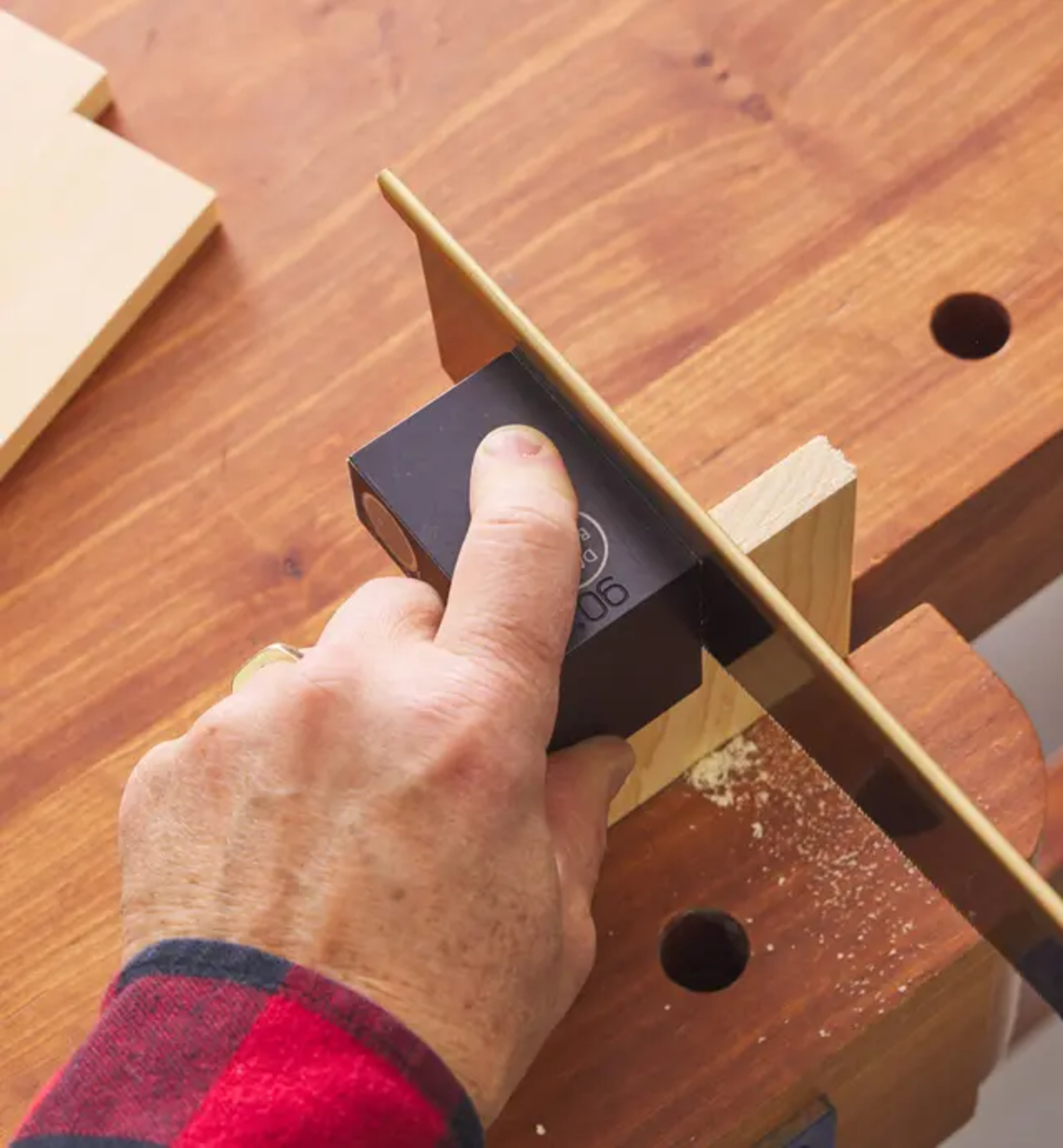 מוביל ניסור מגנטי BARRON MAGNETIC SAW GUIDE