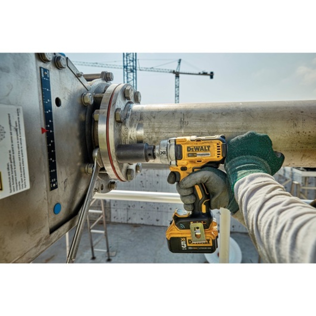מפתח רטיטה 1/2 18/20V דיוולט דגם DEWALT WIFI XR DCF896 (גוף בלבד)