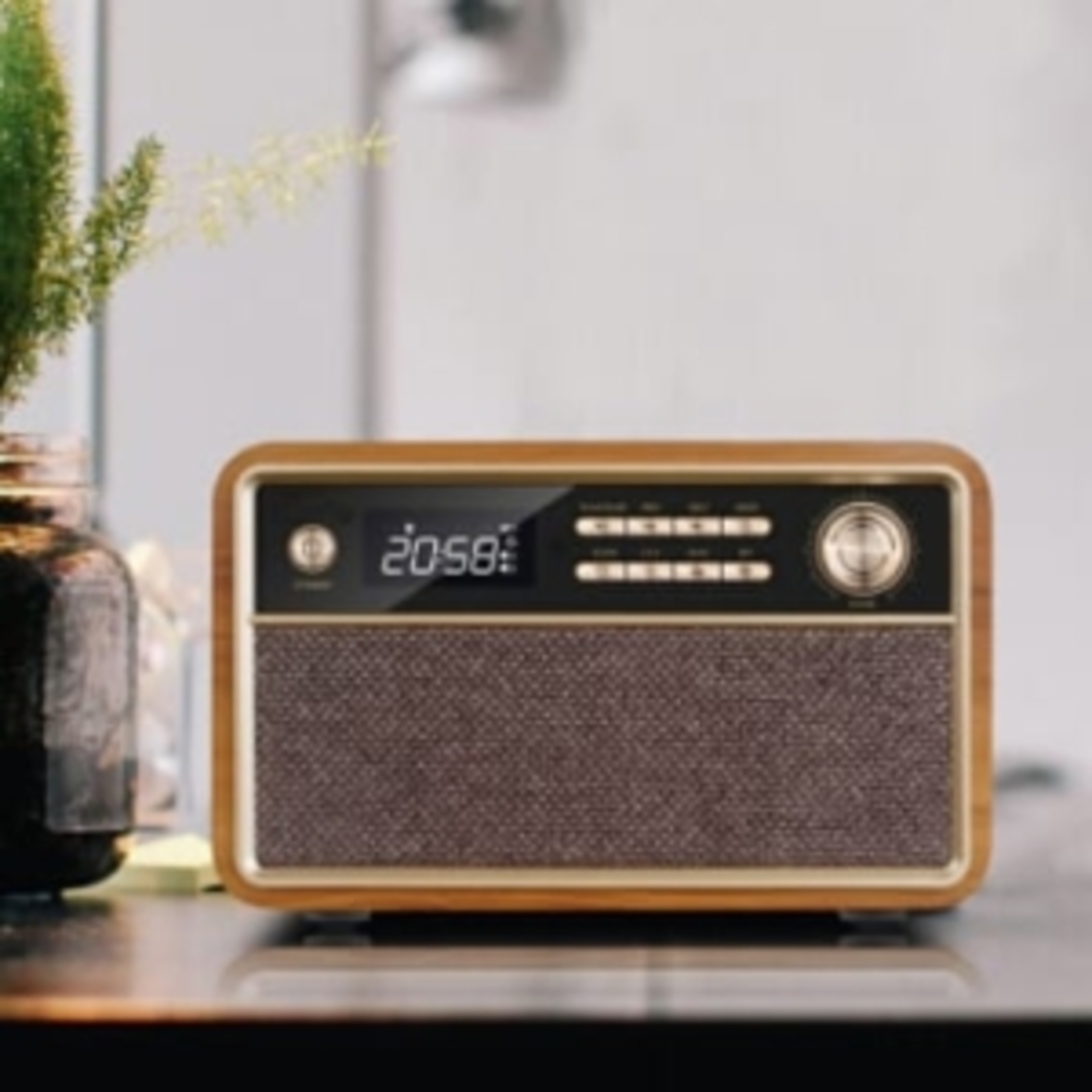 רדיו בלוטוס נטען בעיצוב רטרו קלאסי - NOA sound box V300