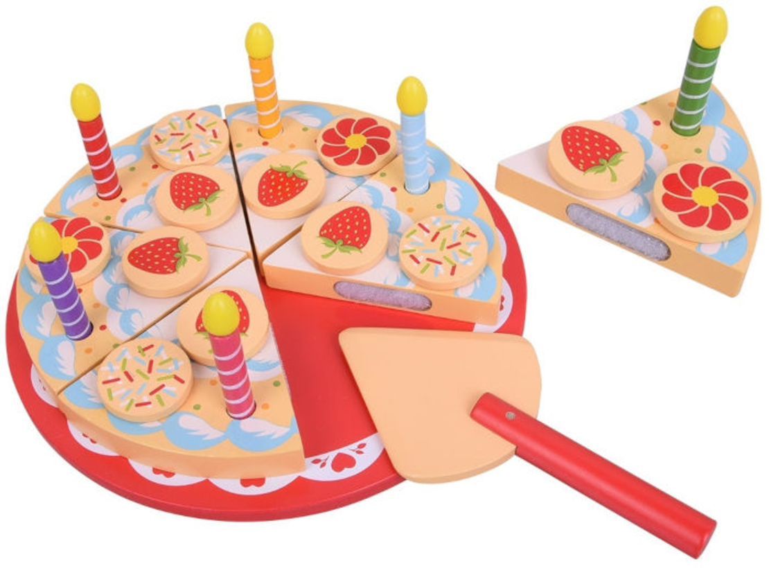 עוגת יום הולדת עם תוספות ונרות מעץ 26 חלקים