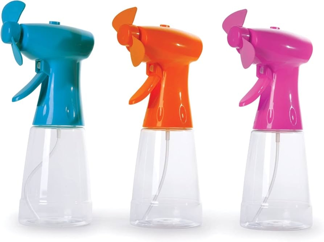 مروحة يدوية مزودة برذاذ الماء