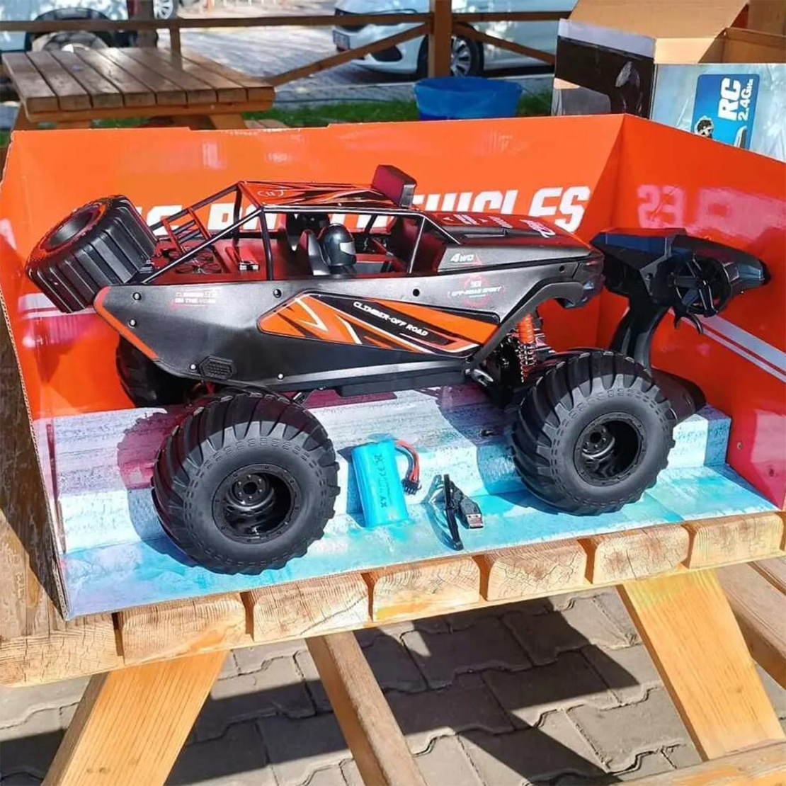 משינה - רכב שטח מפלצתי הנעה 4X4 נטען - Machina Titan X Monster Pro