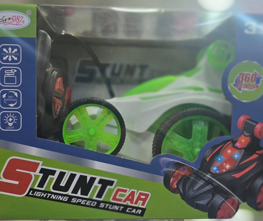 מכונית מרוץ על שלט  STUNT