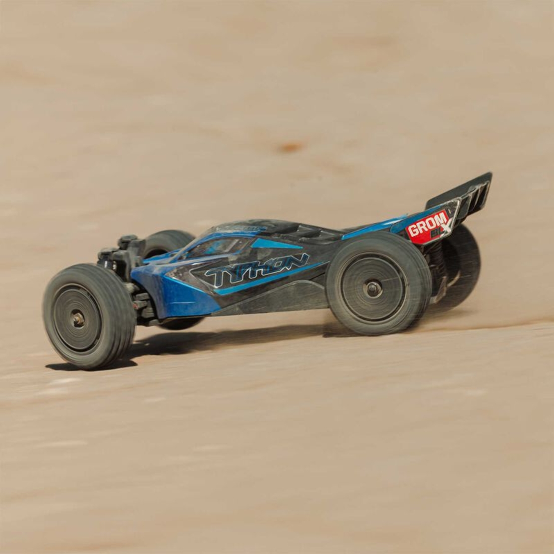 מכונית Arrma Typhon Grom BLX 223S DSC 4X4 RTR 1/14 (כולל סוללה ומטען) כחול