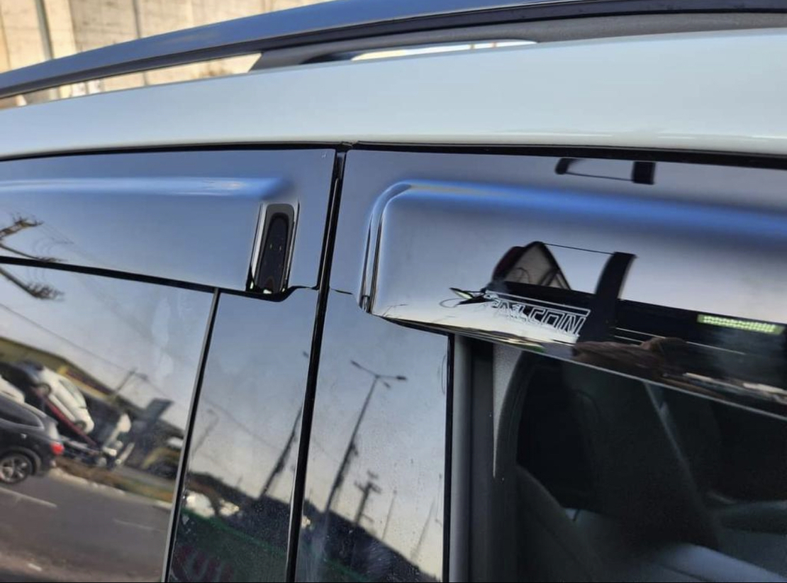 מגני רוח הדבקה Falcon סובארו Xv +2017