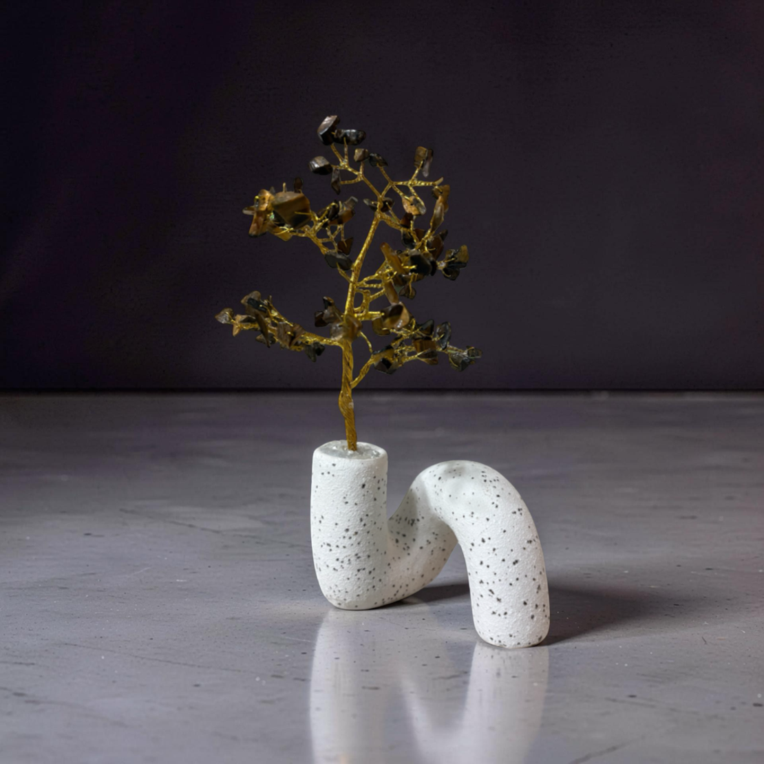 עץ קריסטלים דקורטיבי במבחר אבנים טבעיו