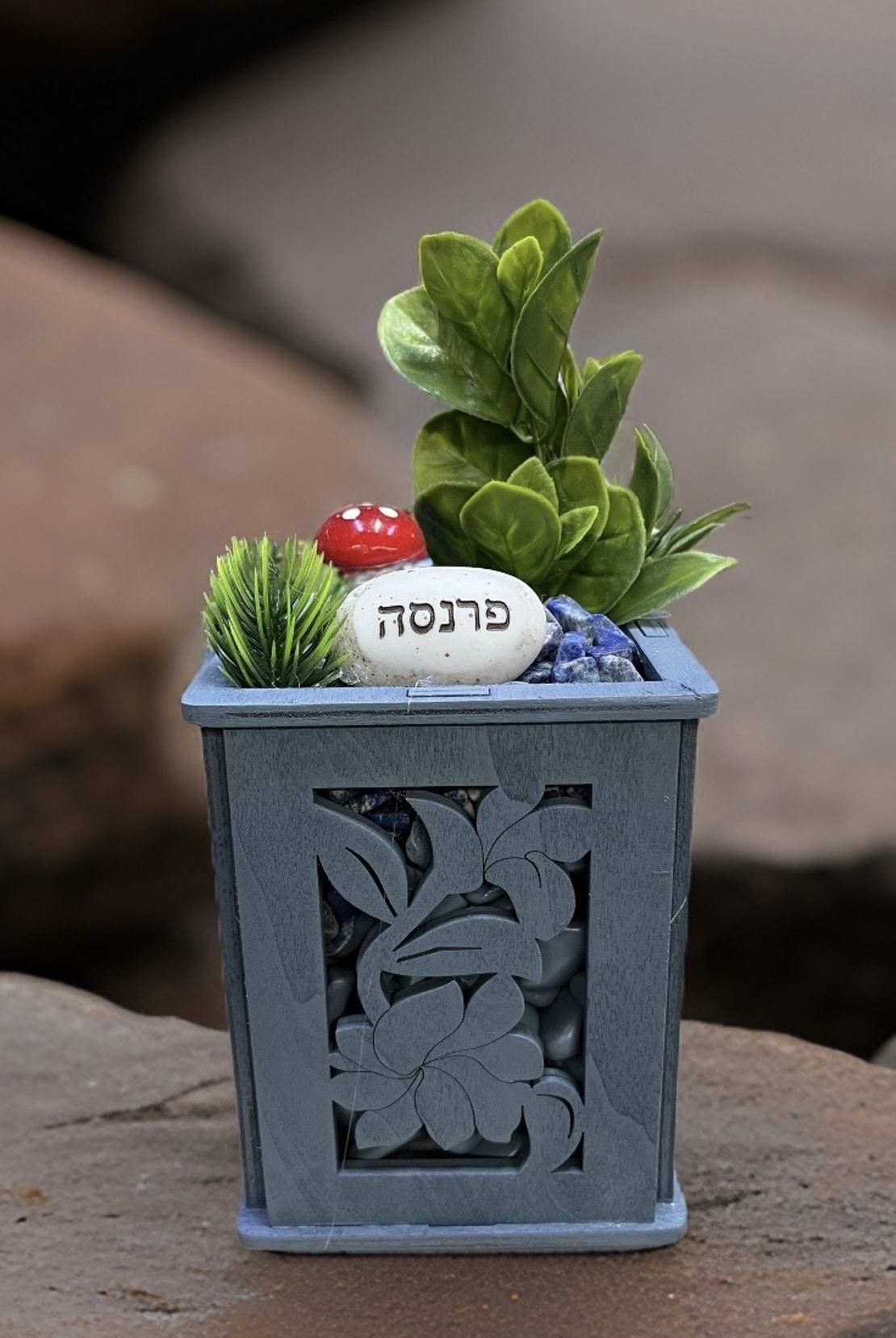 עציץ קריסטל בכלי לייזר קטן
