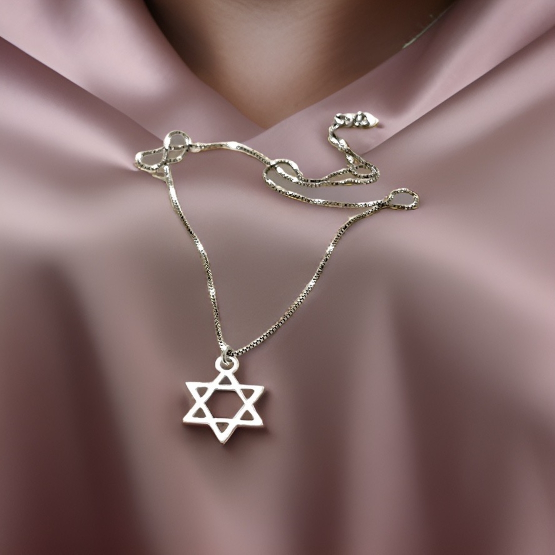 שרשרת עם תליון מגן דוד