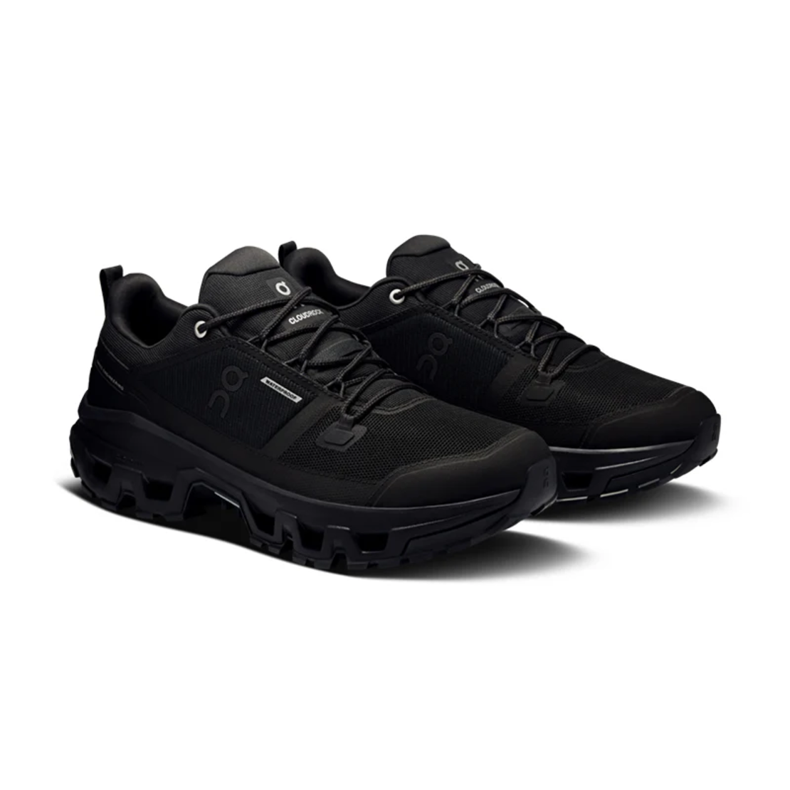 ON CLOUDROCK LOW WATERPROOF און קלאוד גברים שחור