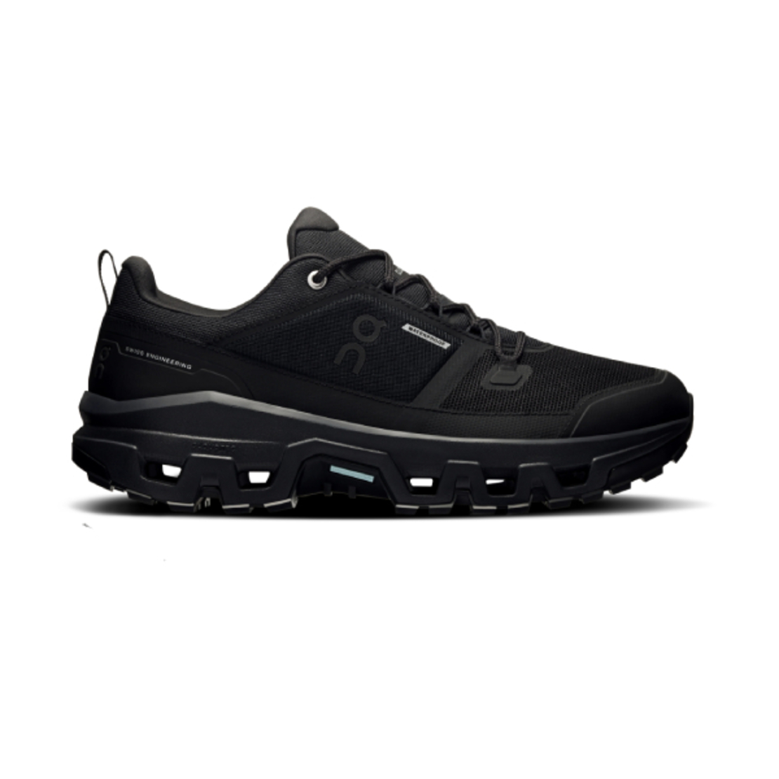 ON CLOUDROCK LOW WATERPROOF און קלאוד גברים שחור