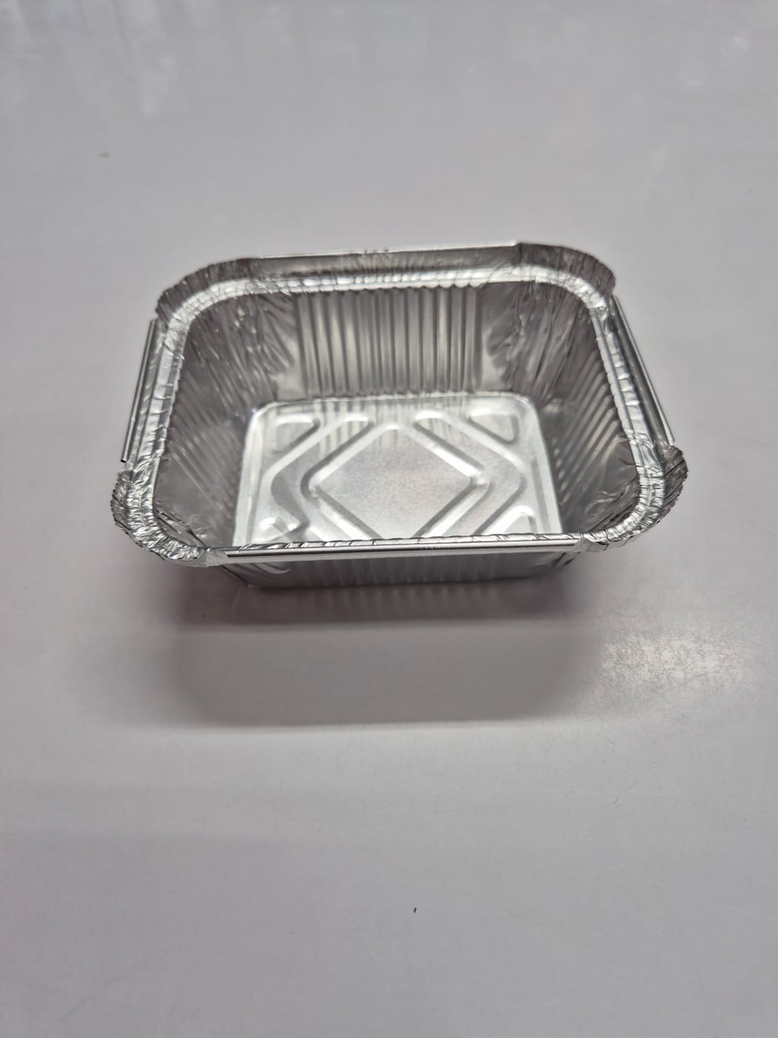 תבניות אלומיניום קטנות