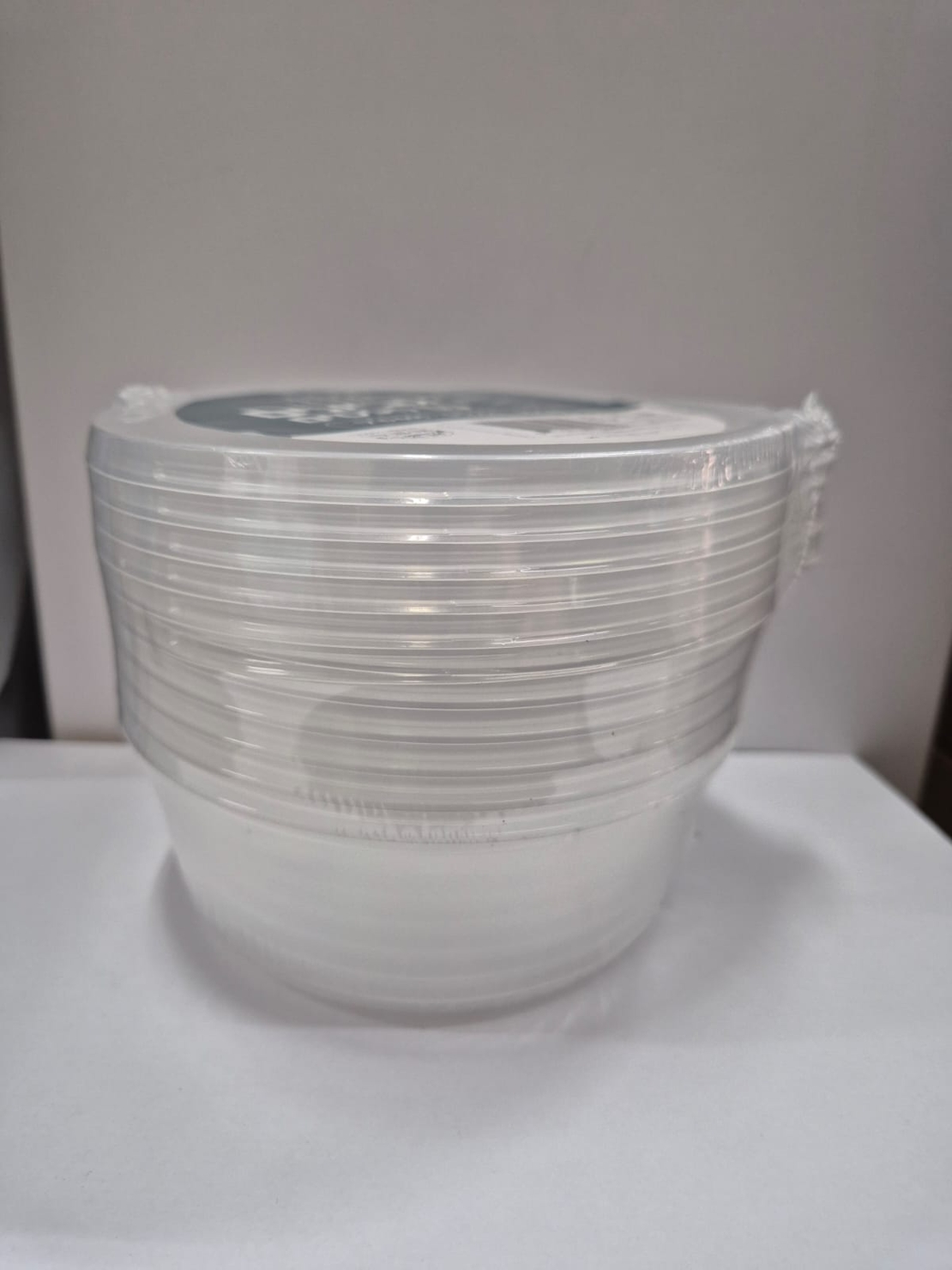 6 גביעים עם מכסים 600 מ