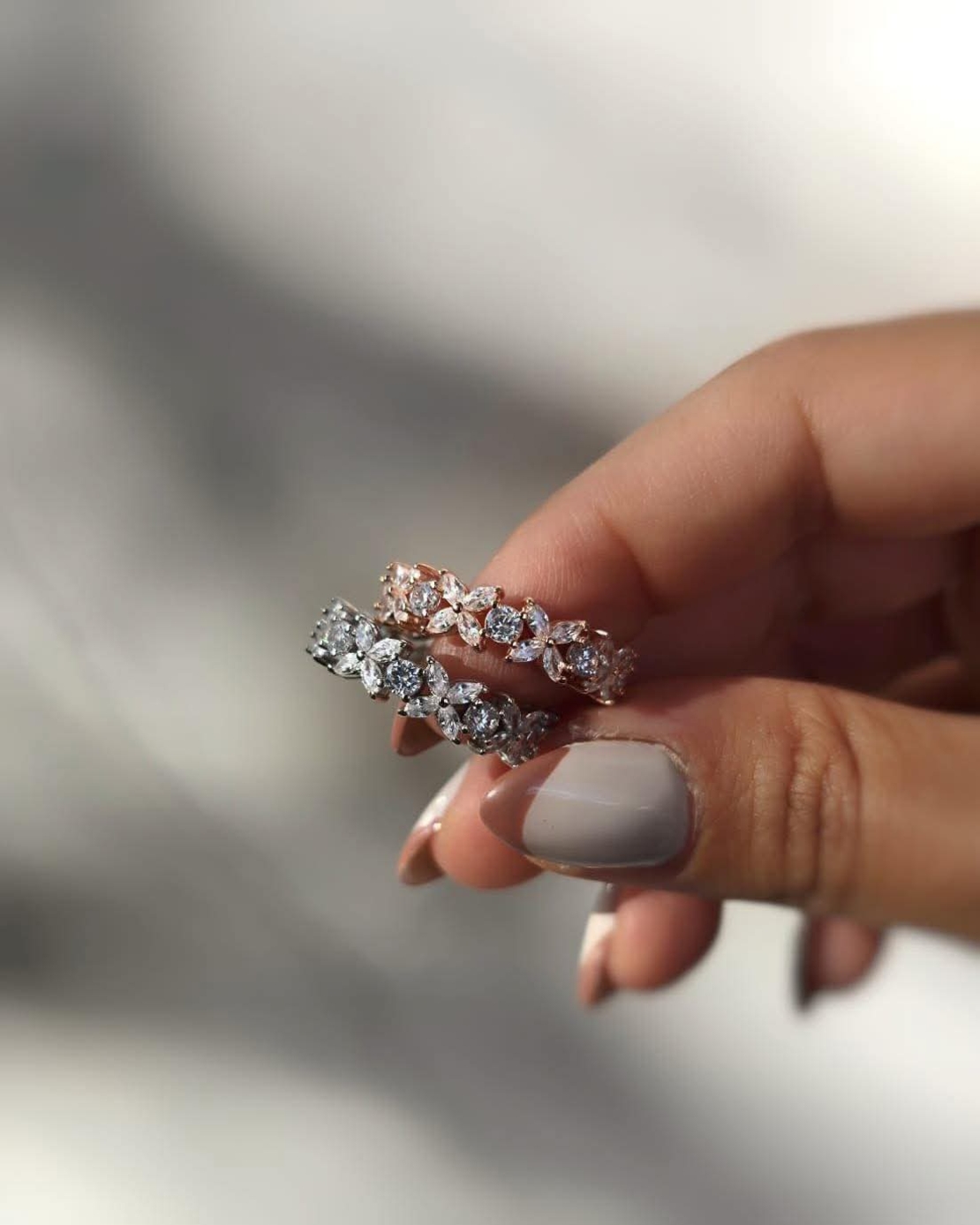 טבעת פרח משובצת - כסף 925