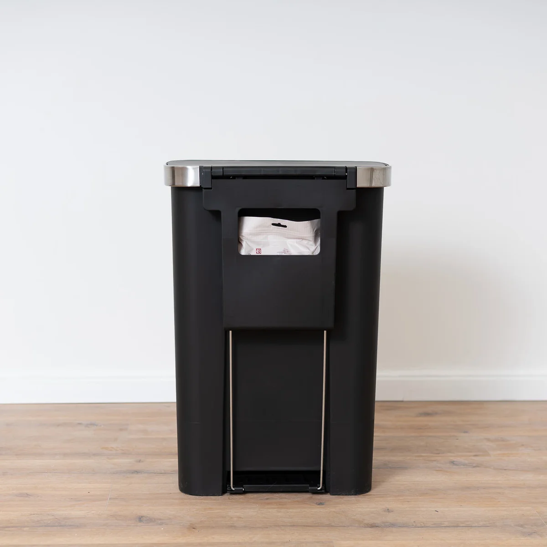 פח דוושה פלסטיק שחור VICENZA 50L