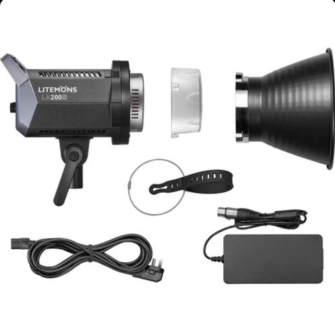 פנס לד שקט Godox LA200D Daylight LED Light