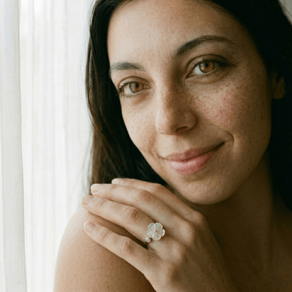 טבעת פרח פנינה