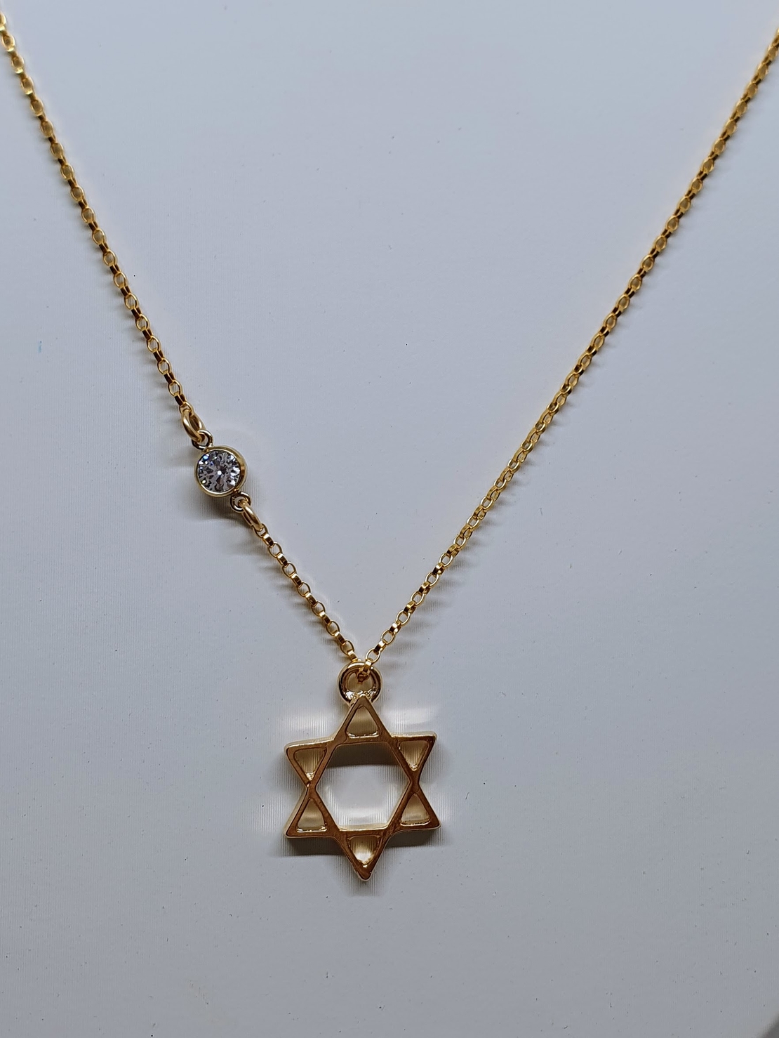 שרשרת אומץ זהב