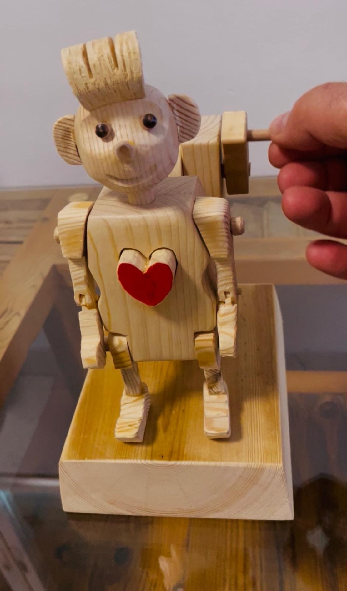 אוטומטה מעץ בעבודת יד -פינוקיו