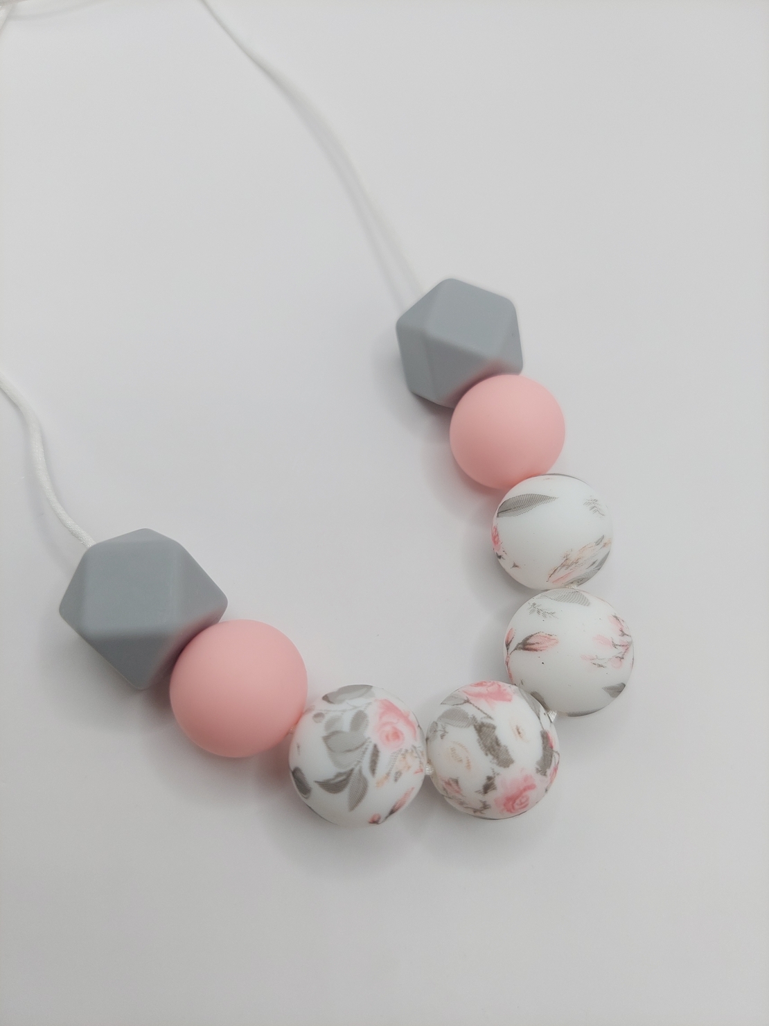 שרשרת הנקה שירה