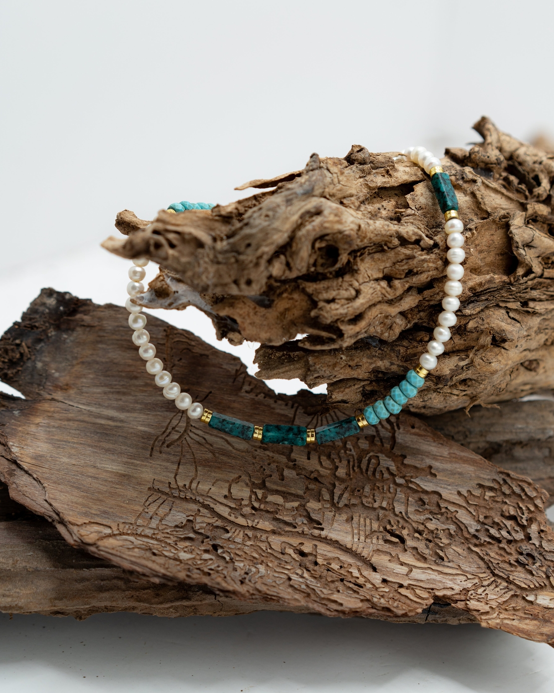 שרשרת דנית- מפנינים, המטייט זהב, טורקיז אפריקאי, גרניט ירוק