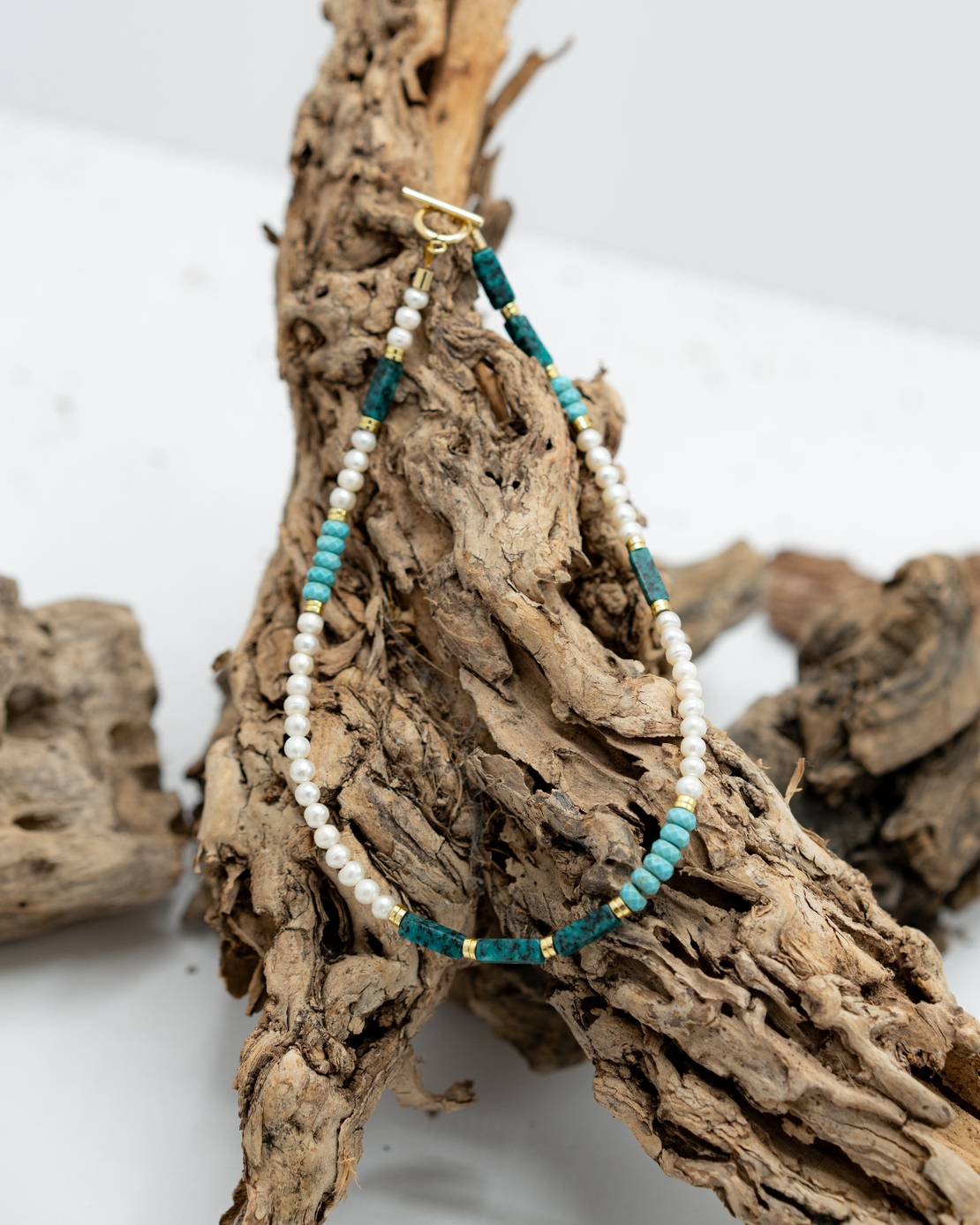 שרשרת דנית- מפנינים, המטייט זהב, טורקיז אפריקאי, גרניט ירוק