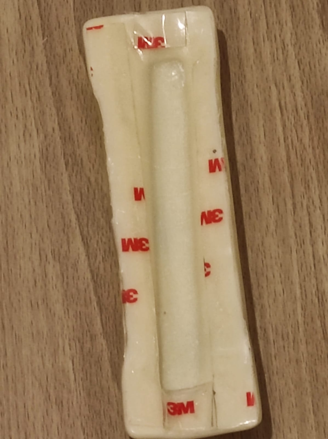 מזוזת זכוכית עם ציפוי מתכתי יוקרתי