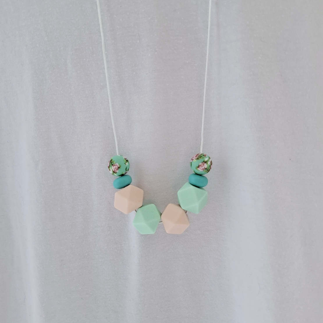 שרשרת הנקה ליאן