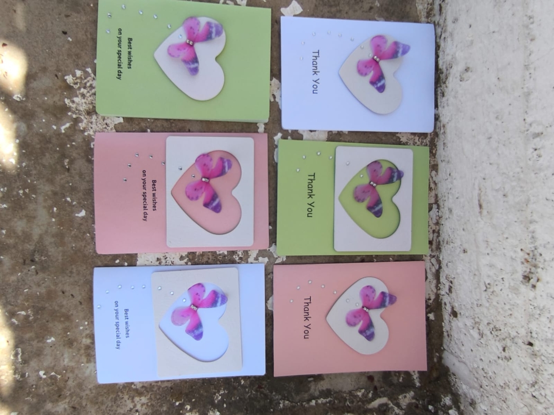 ערכת יצירה יחודית להכנת 5 כרטיסי ברכה בעבודת יד