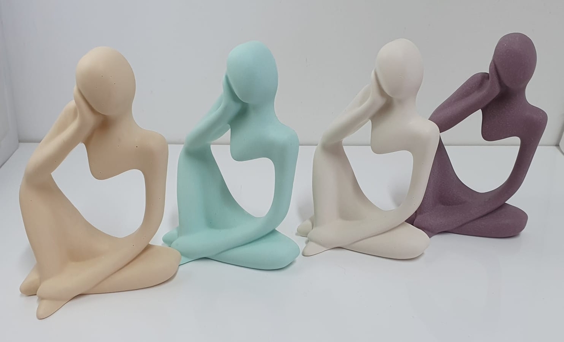 פסלוני נוי מגבס בצבעים שונים ניתן לקבל בכל צבע