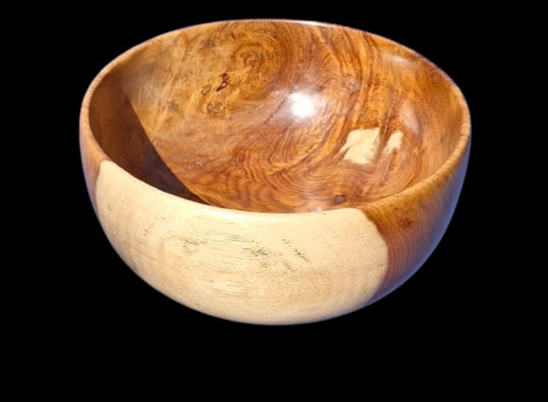 קערה דקורטיבית מעץ סיסם בעבודת יד