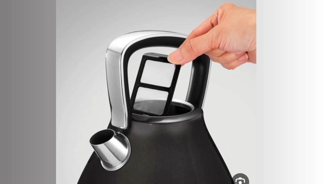 קומקום morphy richards דגם 100102