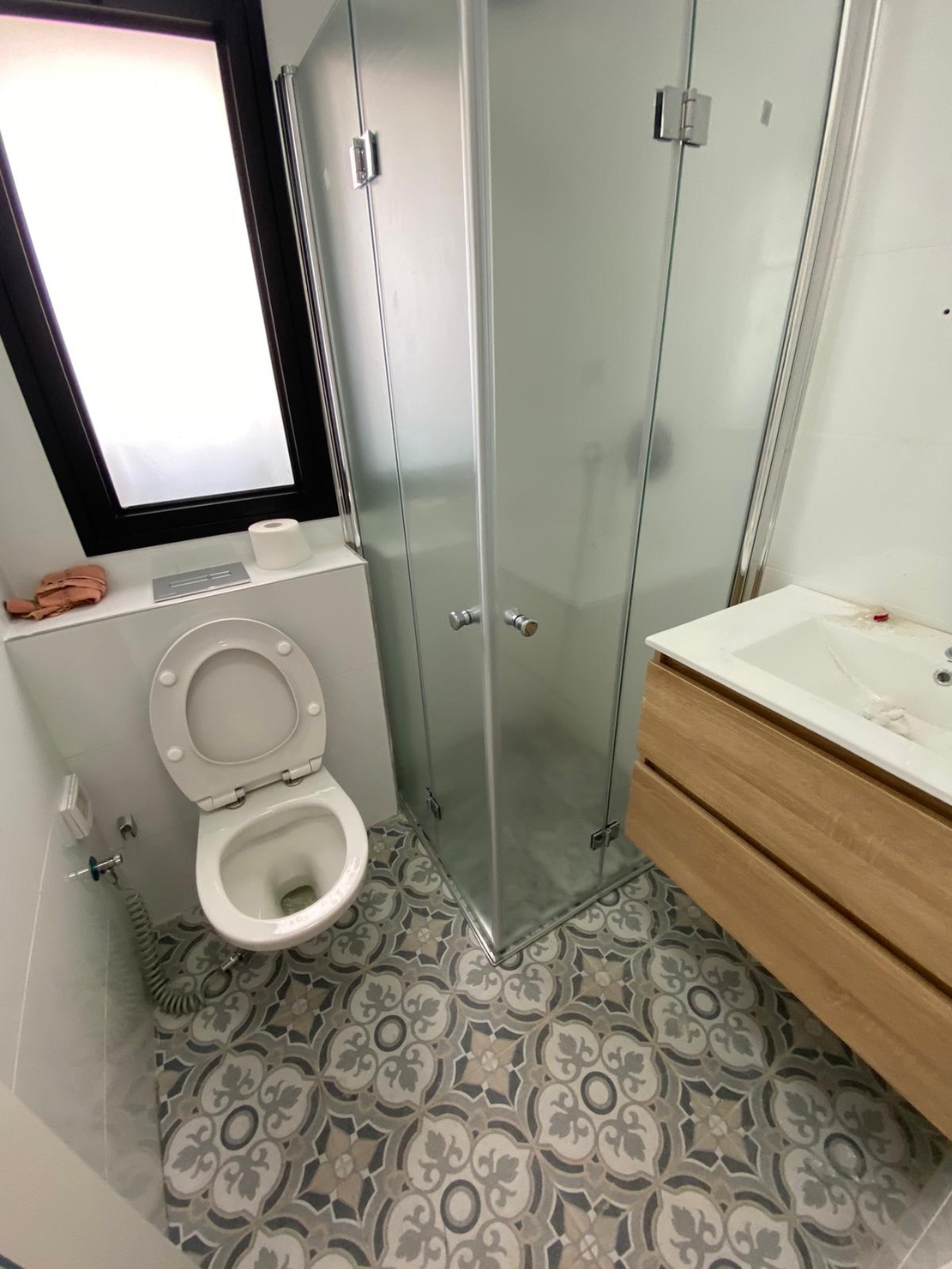 AS-1 מקלחון פינתי הרמוניקה בגוון ניקל