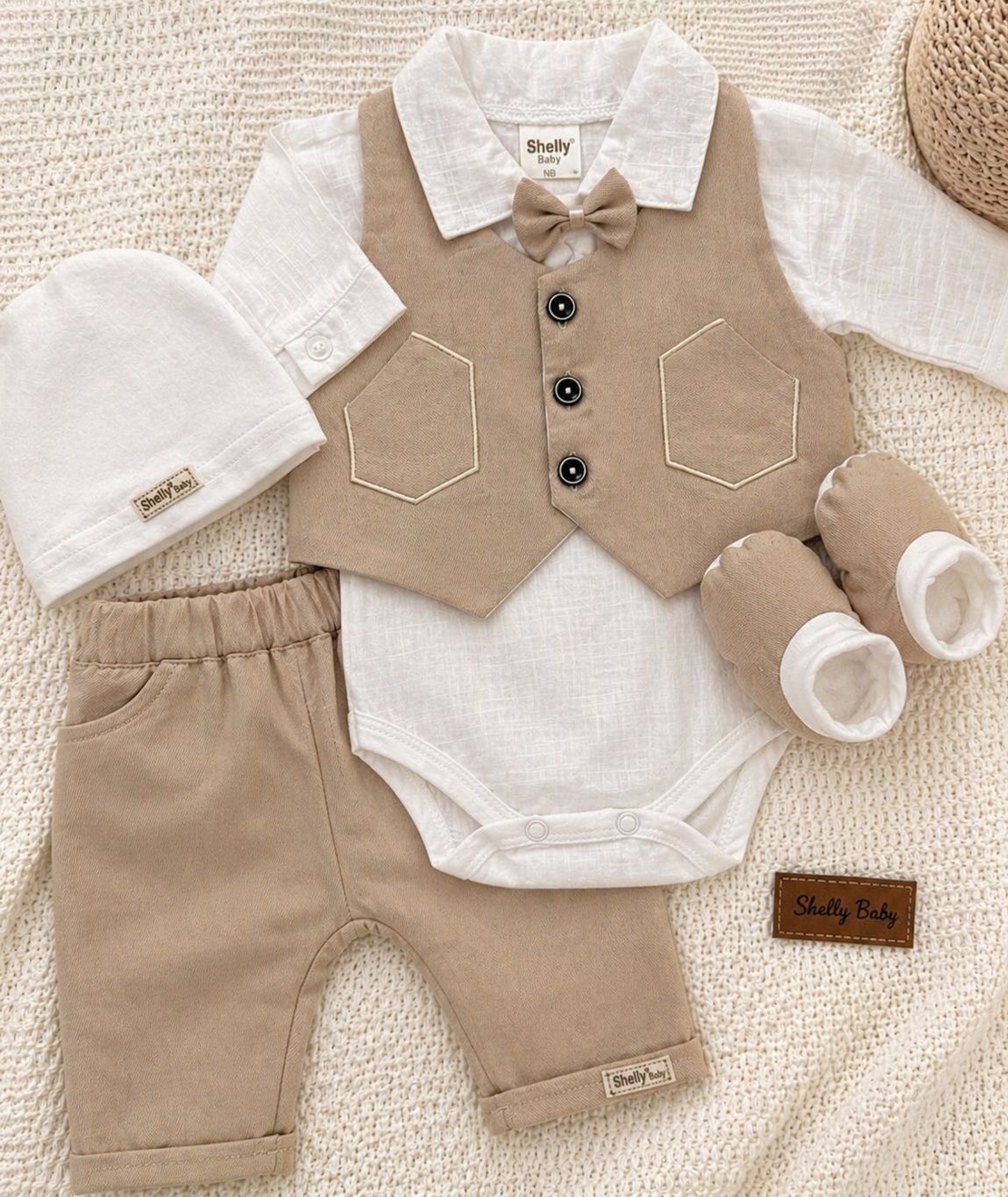 חליפת ברית  - ווסט מוקה