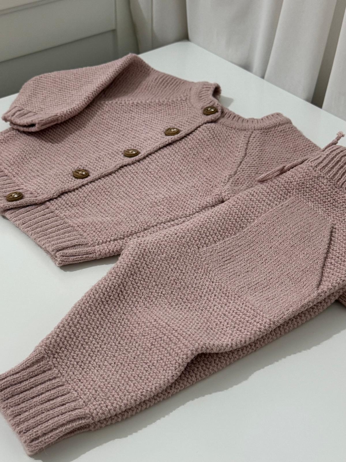 חליפה סרוגה חורפית - ורוד