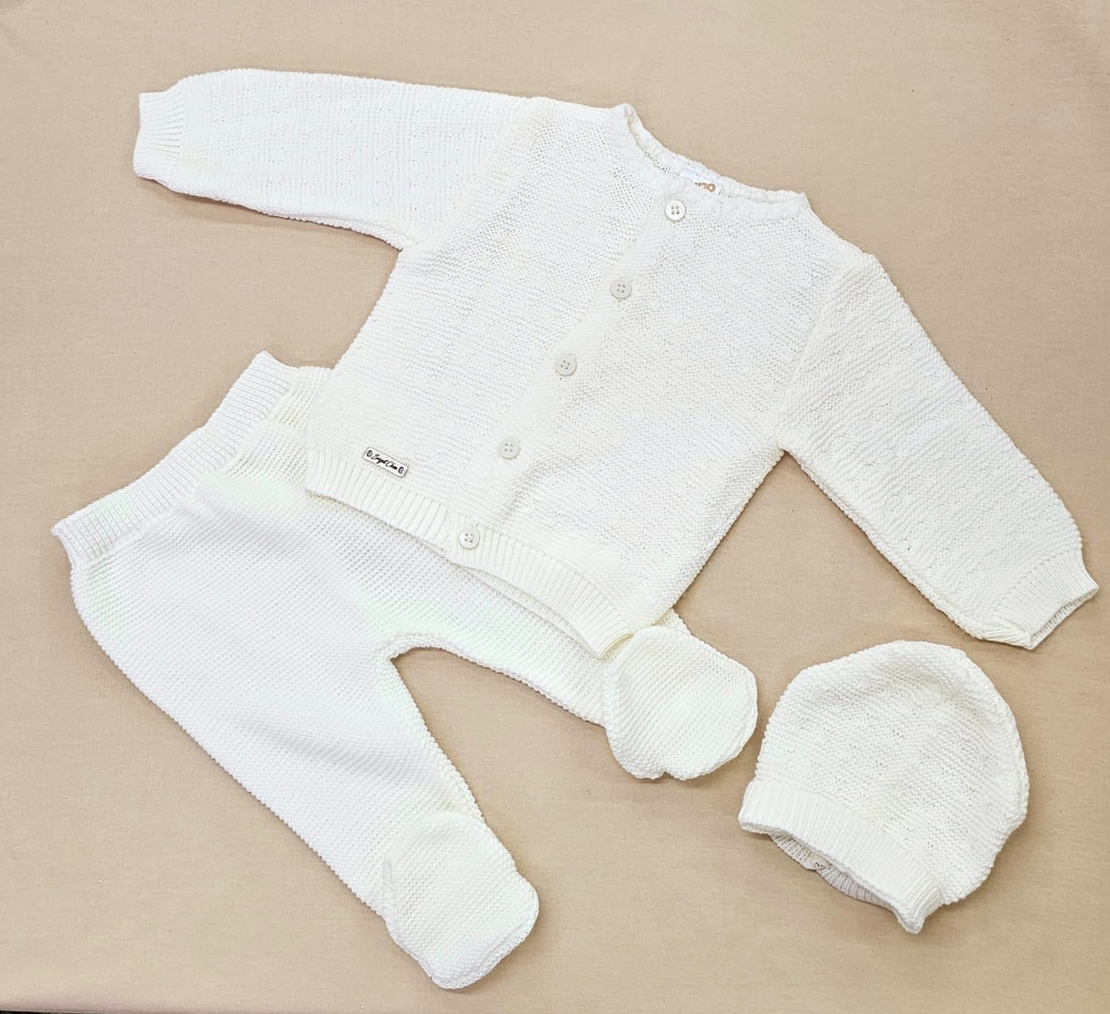 מארז סט סרוג+כובע 0-3 - שמנת