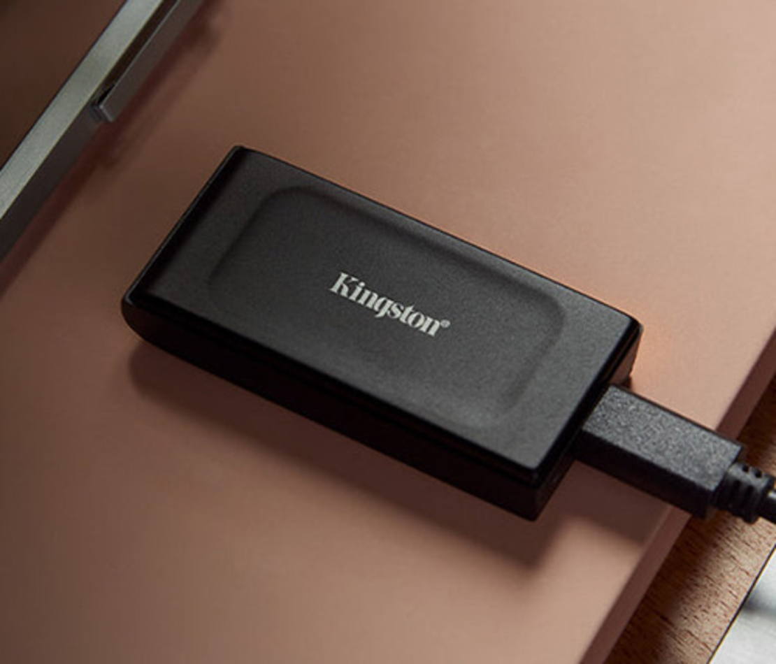 דיסק קשיח חיצוני Kingston XS1000 USB3.2 Type-C 1TB SSD