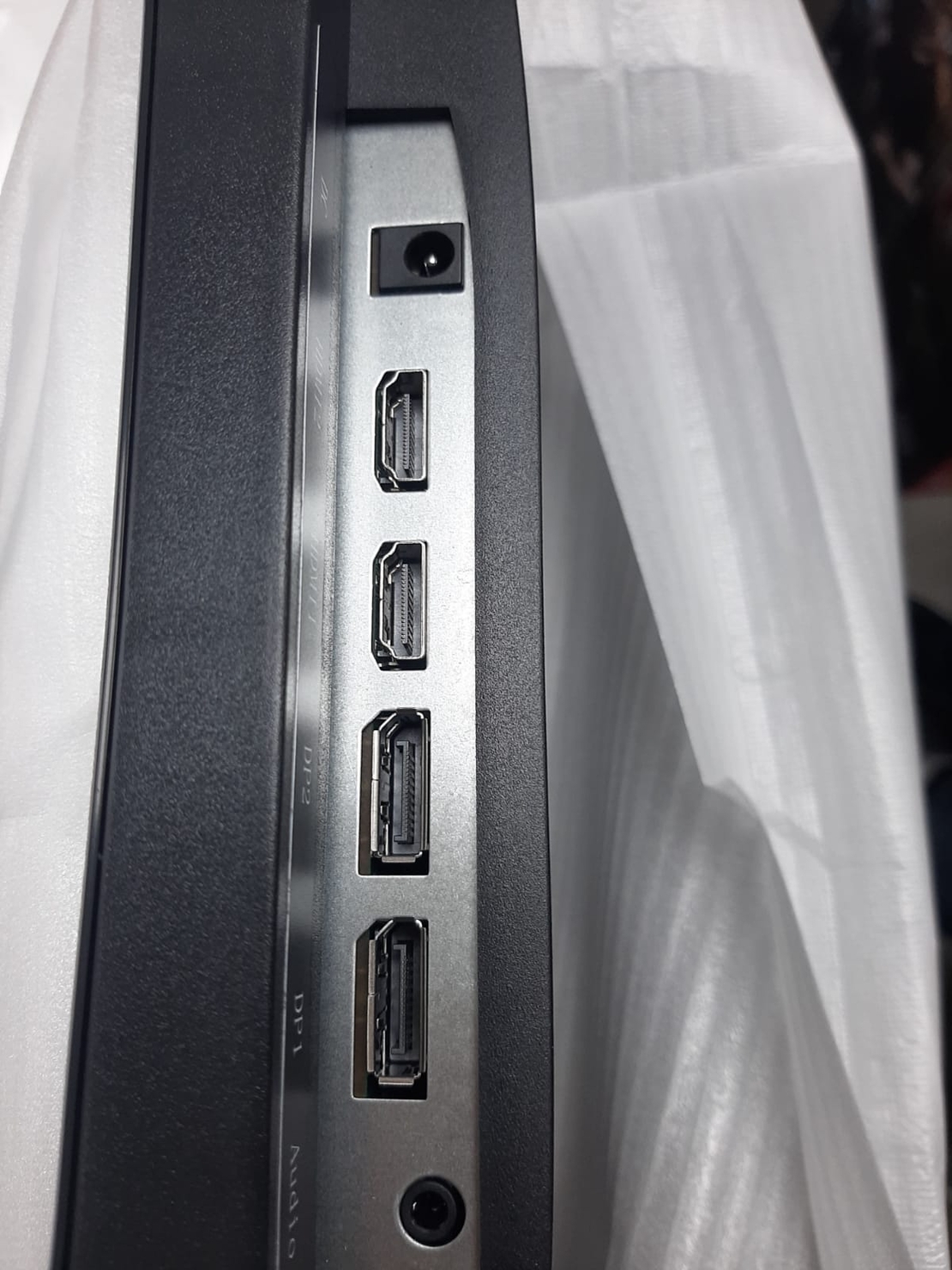 מסך מחשב MAG C27Q165Y 27 inch/QHD/165HZ/VA/1ms/SPK/HDMI-DP/Curved