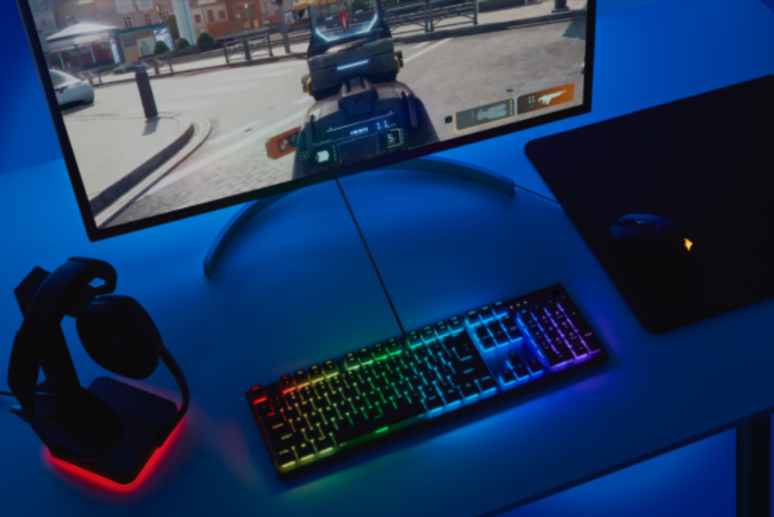 מקלדת גיימינג Corsair K60 RGB Pro