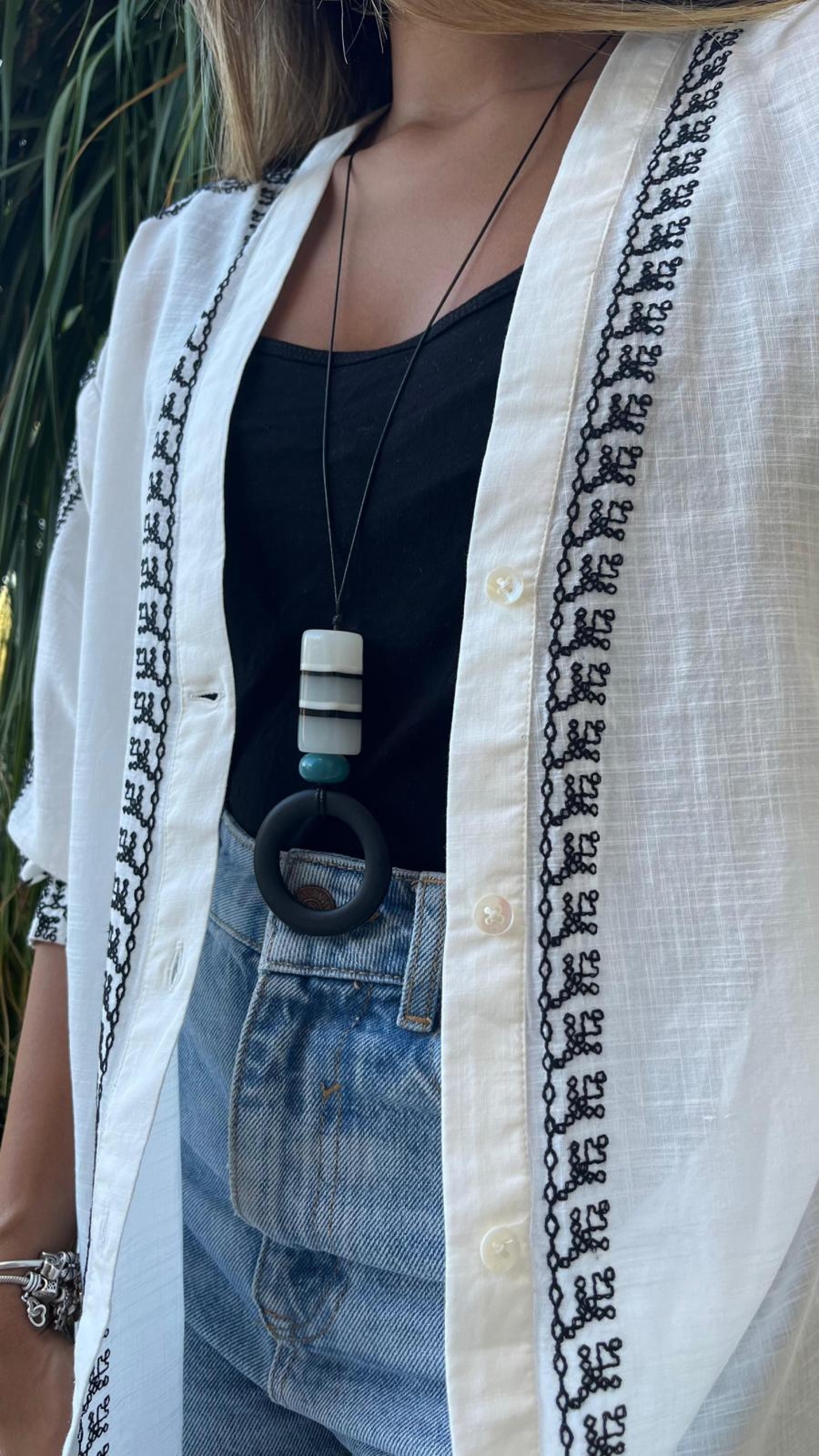 שרשרת סיליקון שחור פסים