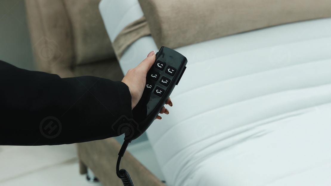 מיטה מתכווננת חשמלית דגם H68