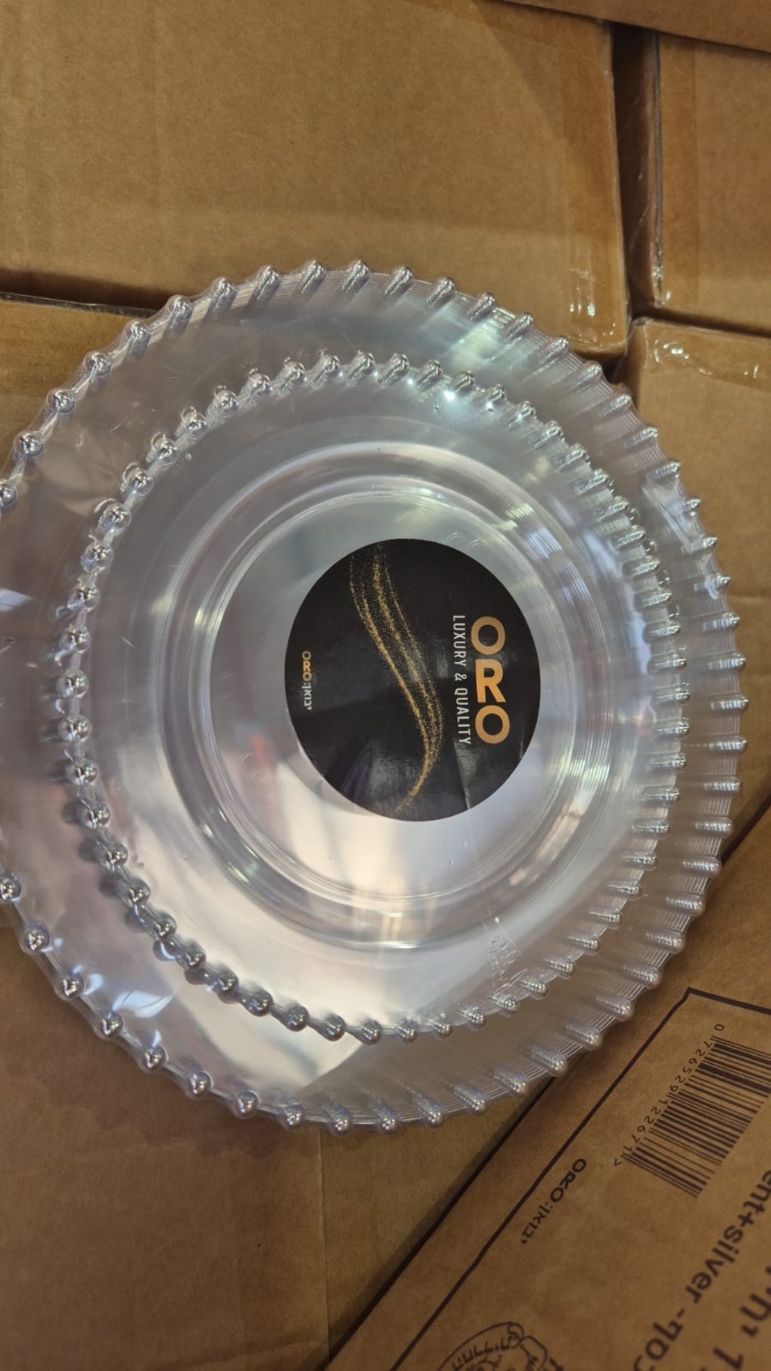 סט צלחות מהודר 16 יח' שקוף פנינים כסף