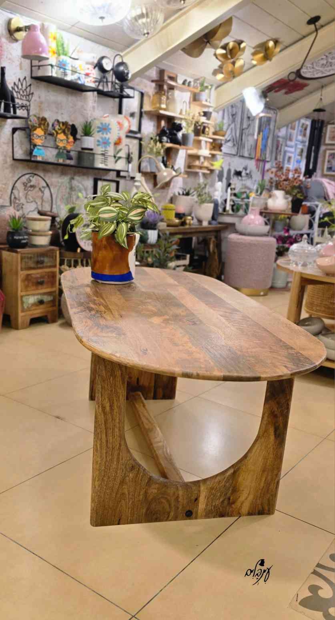 שולחן סלון U