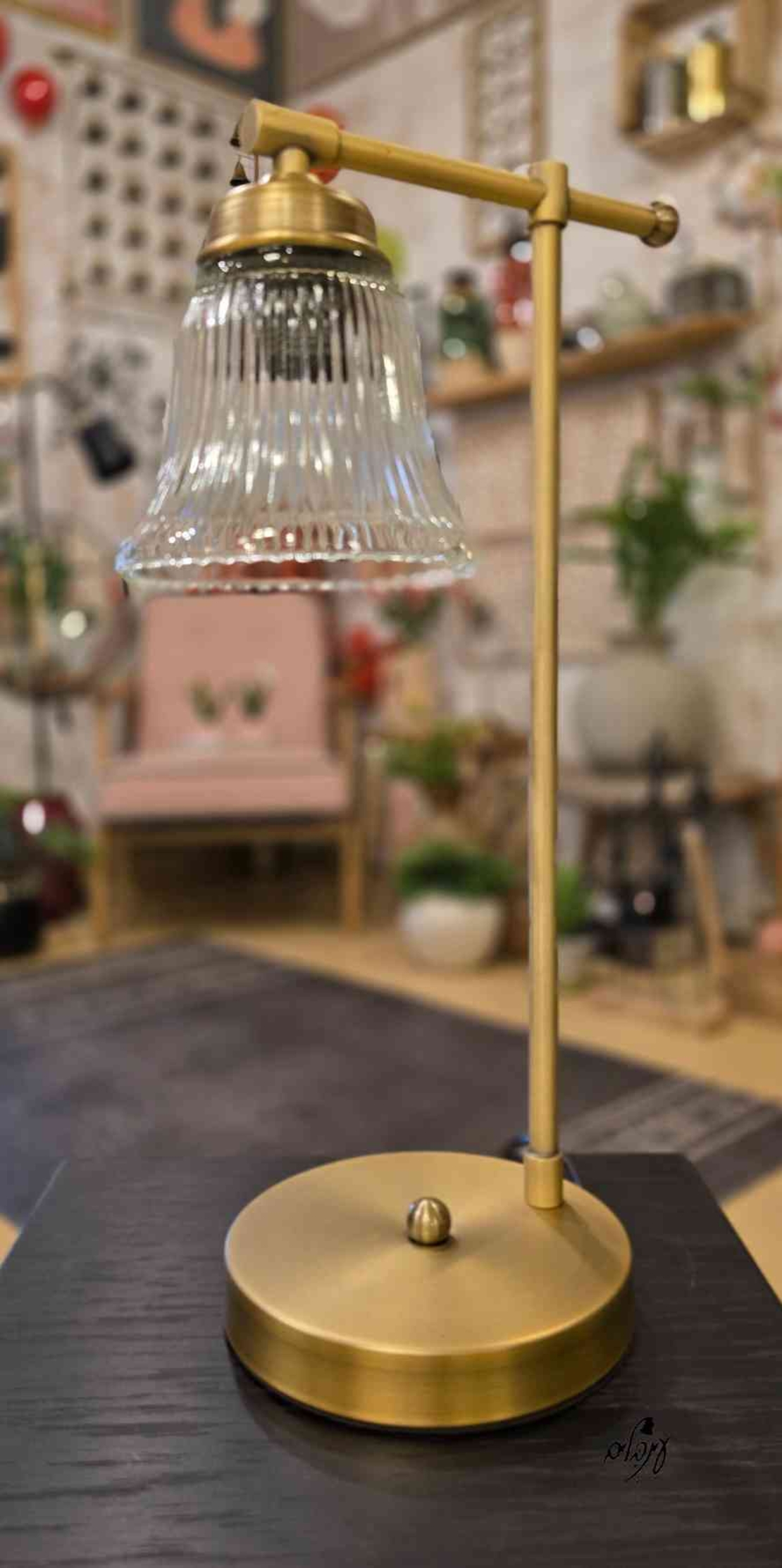 מנורת שירי זכוכית דנון