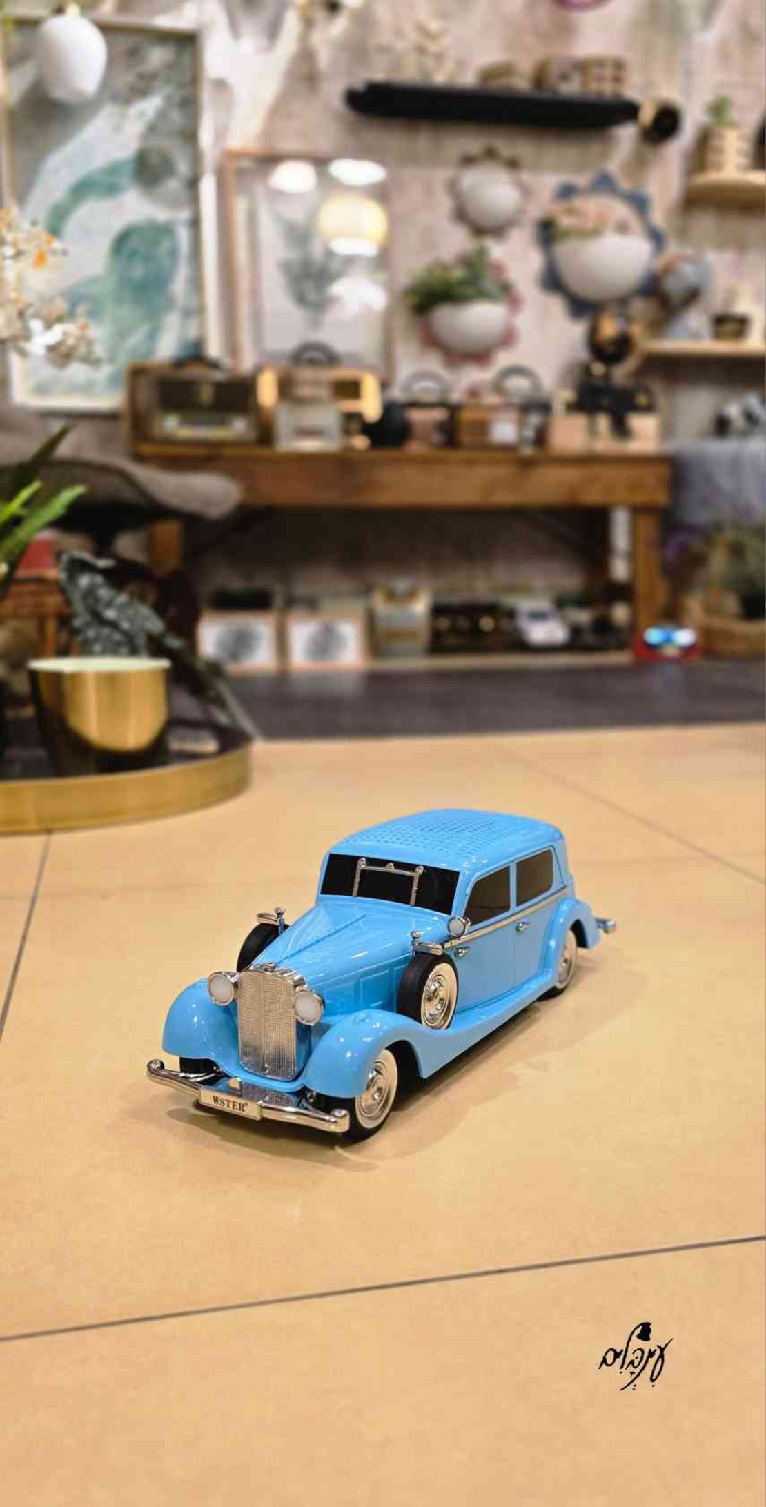 רמקול בלוטוס מכונית אספנות תכלת