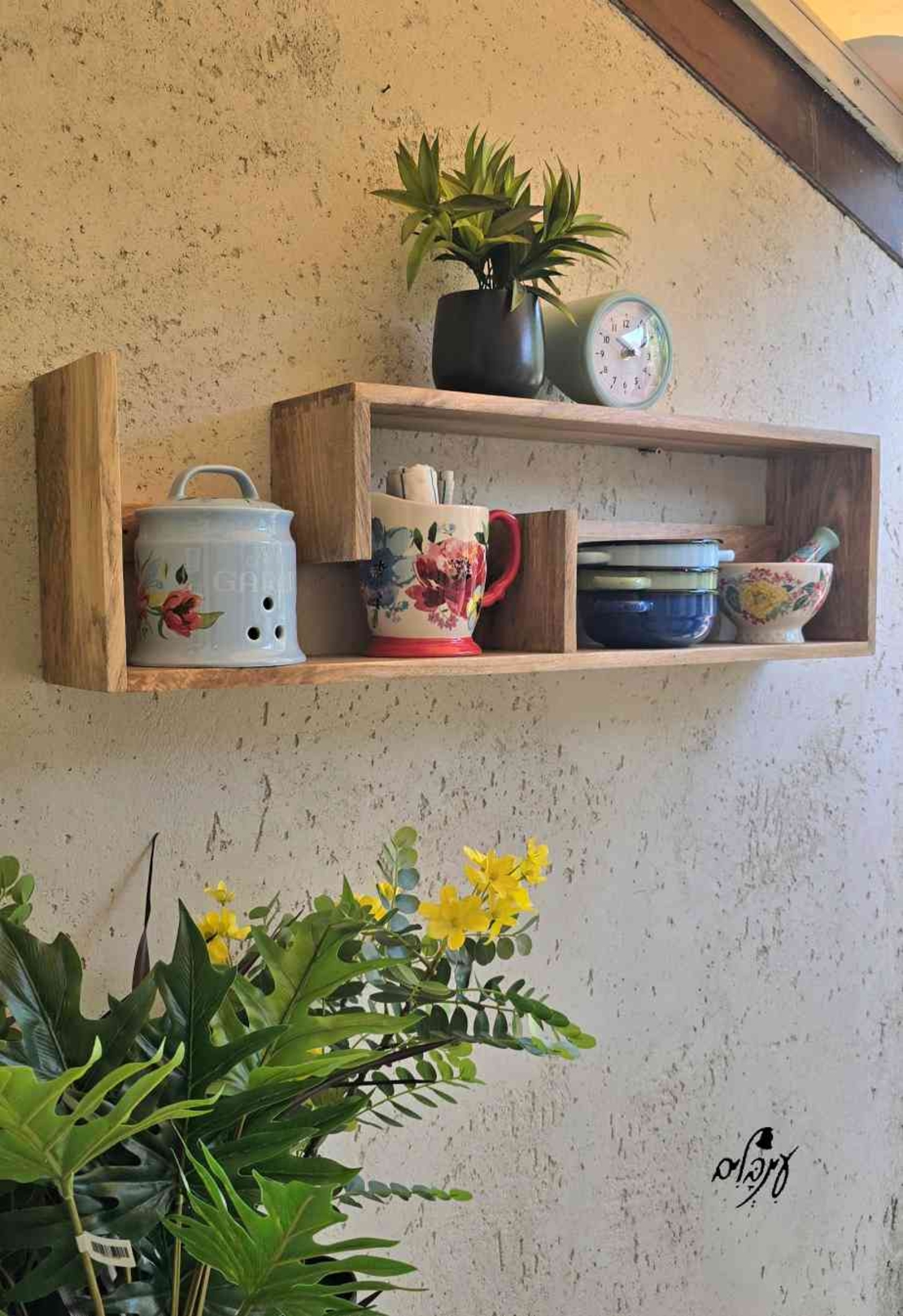 מדף מחולק מעוצב דו כיווני