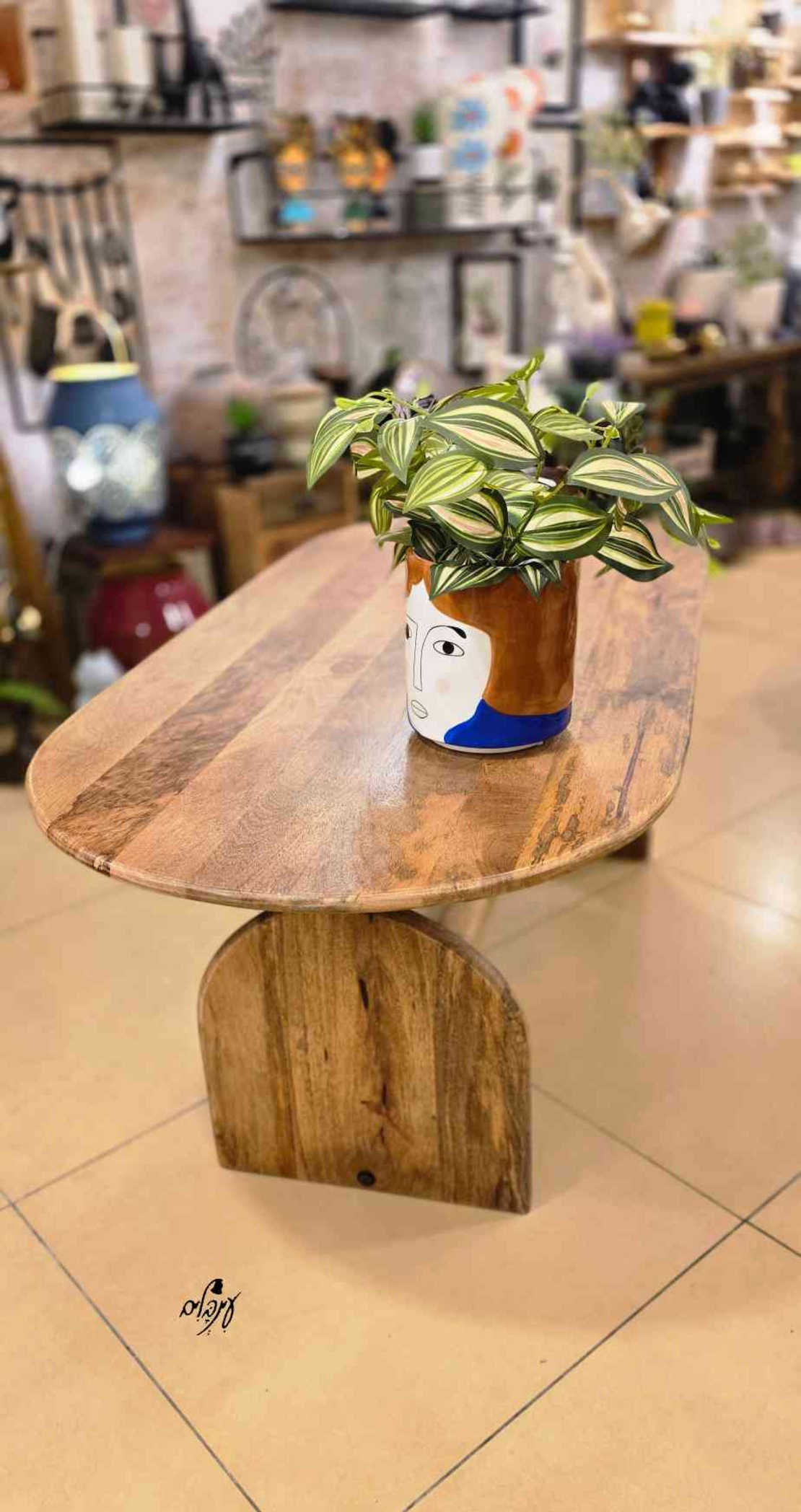 שולחן סלון U