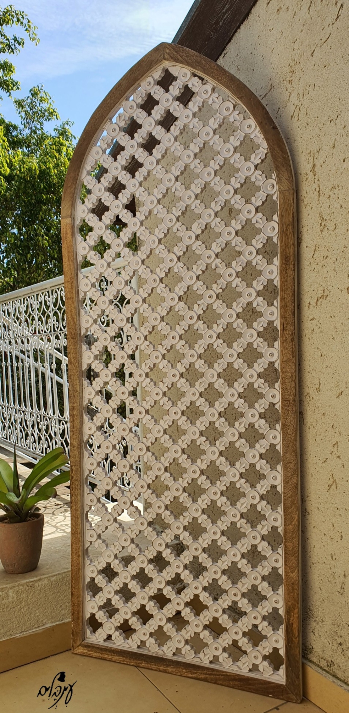 משרביה גדולה מעוצבת